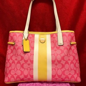COACH SIGNATURE STRIPE LARGE PVC CARRYALL TOTE BAG